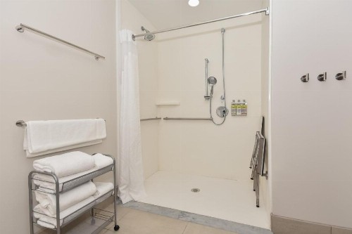 Holiday Inn Express & Suites Charlotte - Ballantyne an IHG Hotel - image 12