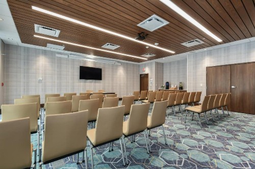 Holiday Inn Express & Suites Charlotte - Ballantyne an IHG Hotel - image 32