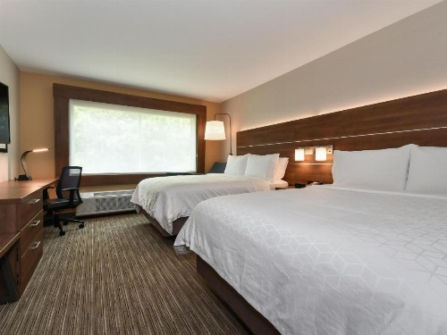 Holiday Inn Express & Suites Charlotte - Ballantyne an IHG Hotel - image 6