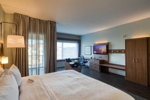Holiday Inn Express & Suites - Charlotte - South End an IHG Hotel - image 30