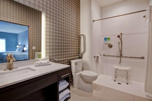 Home2 Suites By Hilton Charlotte Northlake - image 42