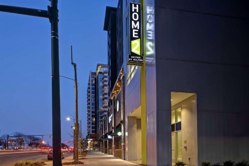 Home2 Suites By Hilton Charlotte Uptown - image 17