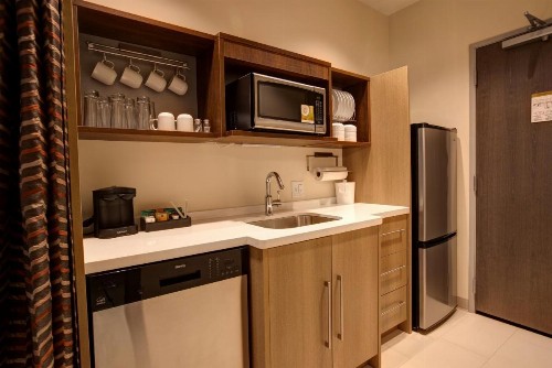 Home2 Suites By Hilton Charlotte Uptown - image 27