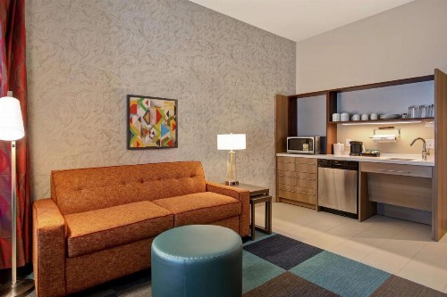 Home2 Suites By Hilton Charlotte Uptown - image 4