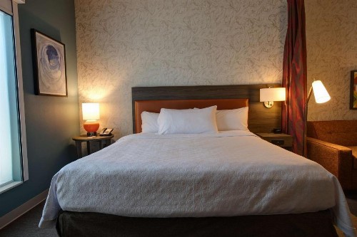 Home2 Suites By Hilton Charlotte Uptown - image 40
