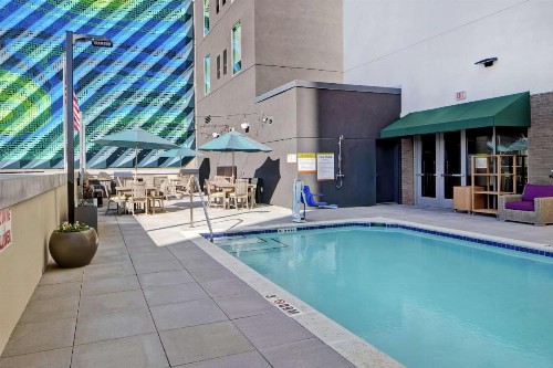 Home2 Suites By Hilton Charlotte Uptown - image 46