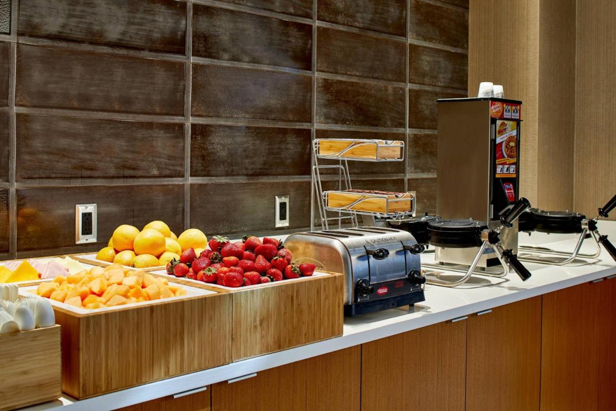 SpringHill Suites by Marriott Charlotte at Carowinds - image 6