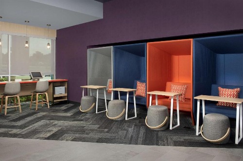 Tru by Hilton Charlotte Airport Lake Pointe - image 24