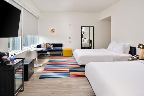 Aloft Charlotte Airport - image 18