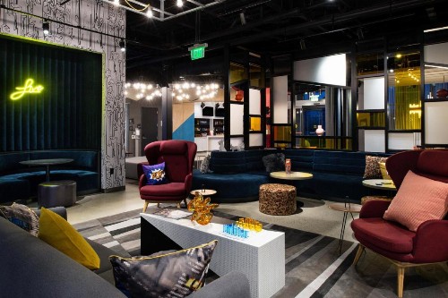 Aloft Charlotte Airport - image 6
