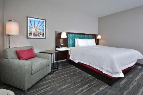 Hampton Inn & Suites Charlotte Northlake - image 35