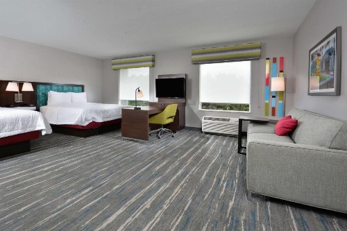Hampton Inn & Suites Charlotte Northlake - image 38