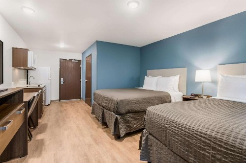 WoodSpring Suites Charlotte - University Research Park - image 14