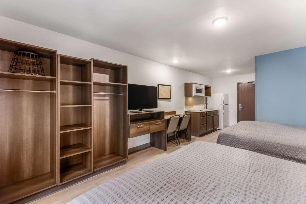 WoodSpring Suites Charlotte - University Research Park - image 5