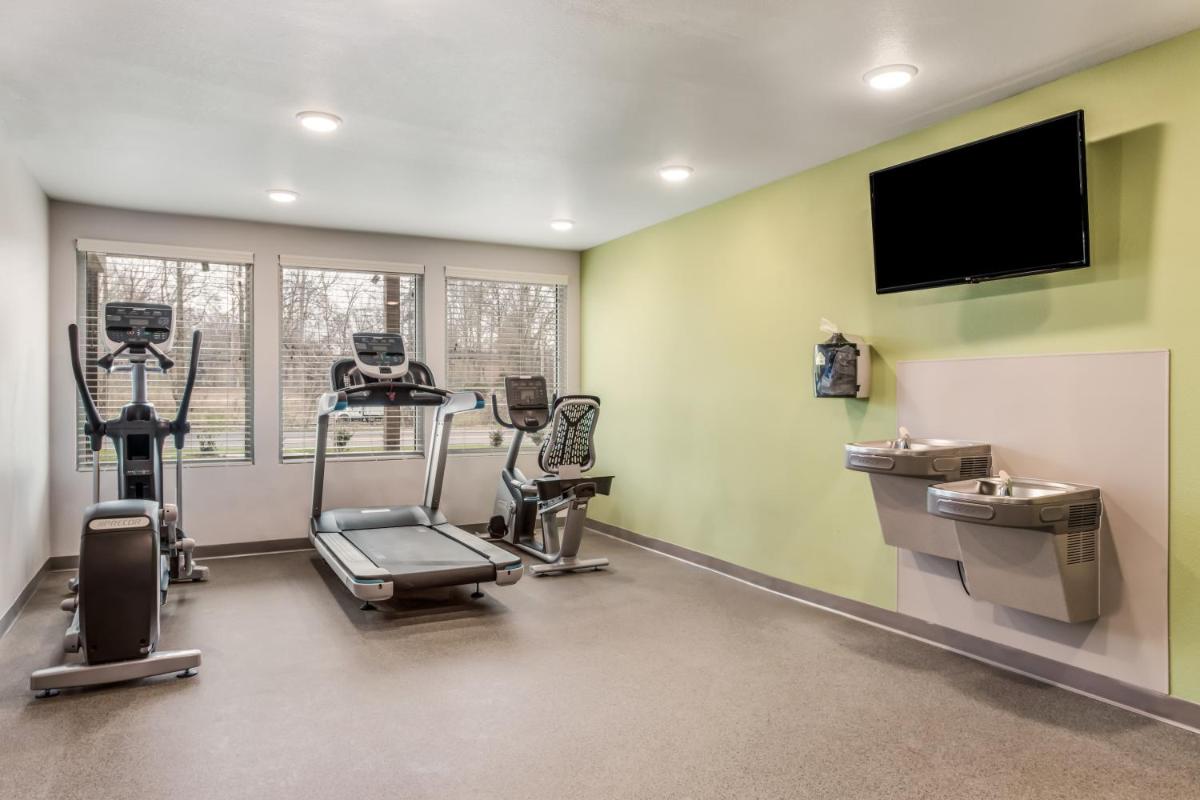 WoodSpring Suites Charlotte - University Research Park - image 6