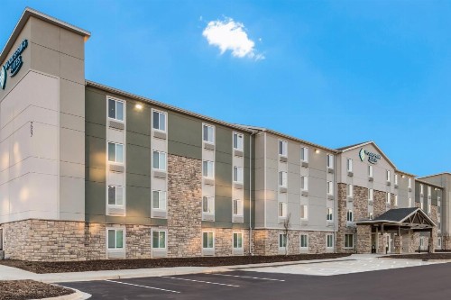 WoodSpring Suites Charlotte - University Research Park - image 9