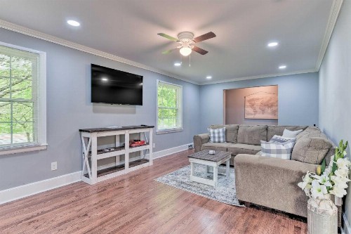 Charming Charlotte Getaway - 4 Mi to Uptown! - image 6