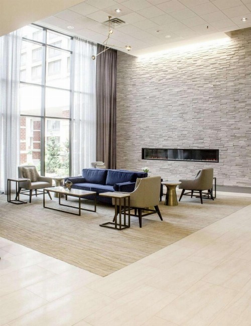 DoubleTree by Hilton Charlottesville - image 12