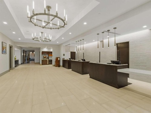 DoubleTree by Hilton Charlottesville - image 8