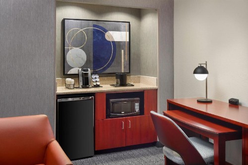 Courtyard by Marriott Charlottesville - image 11