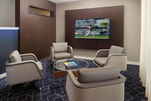 Courtyard by Marriott Charlottesville - image 18