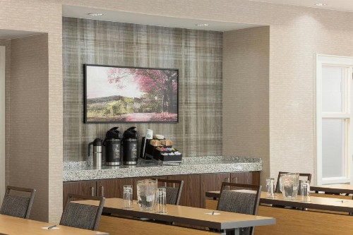 Courtyard by Marriott Charlottesville - University Medical Center - image 32
