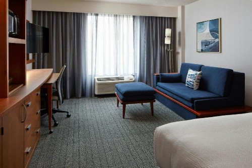 Courtyard by Marriott Charlottesville - University Medical Center - image 35