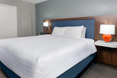 Hampton Inn & Suites Charlottesville at the University - image 24