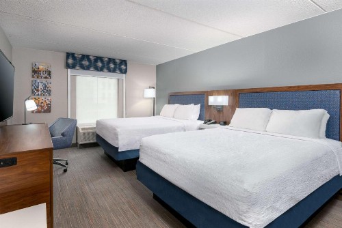Hampton Inn & Suites Charlottesville at the University - image 42