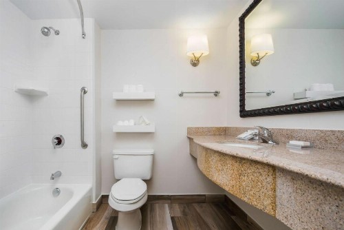 Hilton Garden Inn Charlottesville - image 11