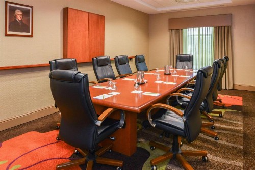 Hilton Garden Inn Charlottesville - image 12