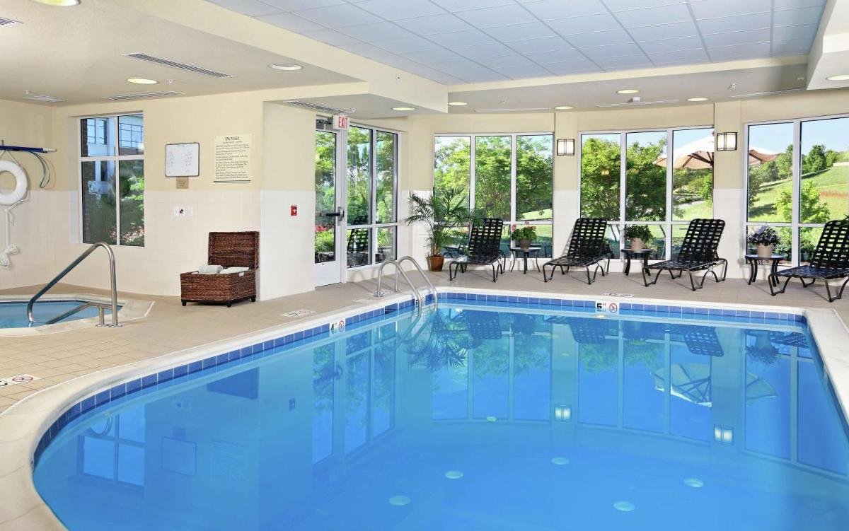 Hilton Garden Inn Charlottesville - image 7