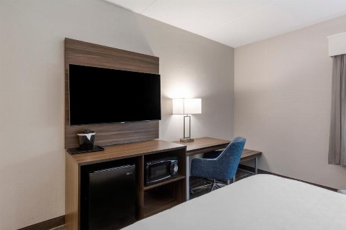 Clarion Pointe - image 45