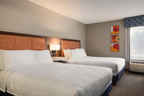 Hampton Inn Charlottesville - image 22