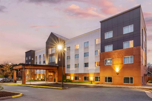 Country Inn & Suites by Radisson Charlottesville-UVA VA - image 35