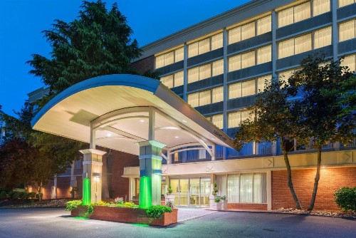 Holiday Inn Charlottesville-Monticello an IHG Hotel