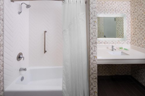 Holiday Inn Charlottesville-Monticello an IHG Hotel - image 16