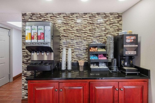 Days Inn by Wyndham Charlottesville/University Area - image 30