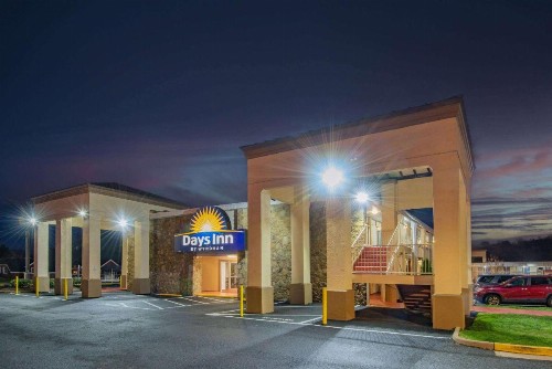 Days Inn by Wyndham Charlottesville/University Area - image 4
