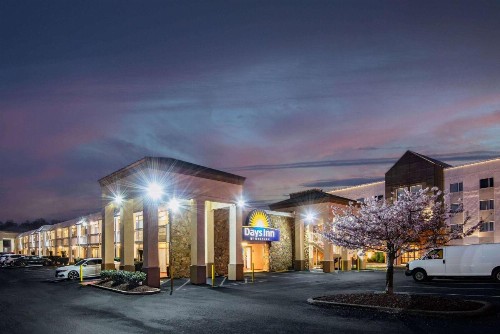 Days Inn by Wyndham Charlottesville/University Area - image 5