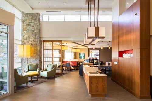 Hyatt Place Charlottesville - image 27