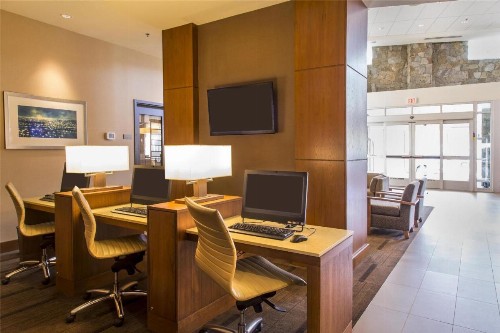 Hyatt Place Charlottesville - image 3