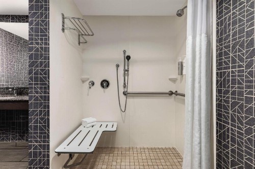 Homewood Suites by Hilton - Charlottesville - image 27