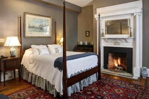 200 South Street Inn - image 6