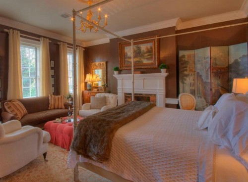 Inn at Court Square - image 11