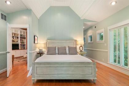 Cabell Cottage - image 12