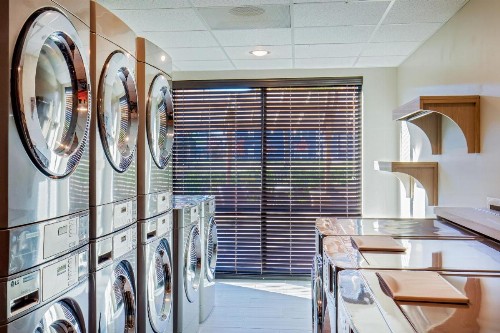 Staybridge Suites Charlottesville Airport an IHG Hotel - image 19