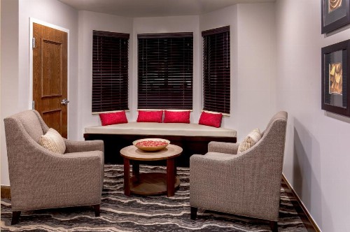 Staybridge Suites Charlottesville Airport an IHG Hotel - image 9
