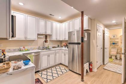 Charming Charlottesville Apt with Outdoor Space - image 9