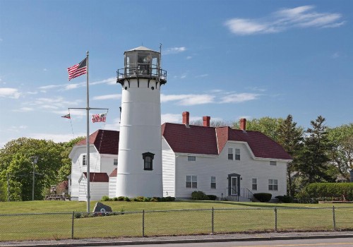 Old Harbor Inn - image 42